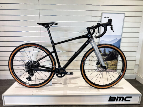 BMC Unrestricted 3 Black