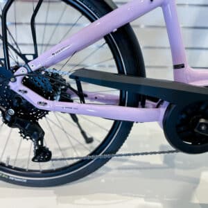 Vélo de ville AEB 800
