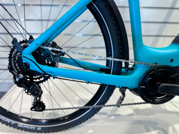 Cube touring hybrid – Image 2