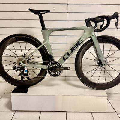 CUBE Lightning aero C68 X SLX