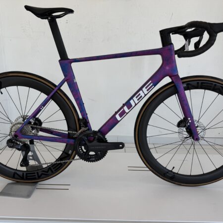 CUBE LITENING AIR C:68X RACE DAZZLEPINK N BLUE