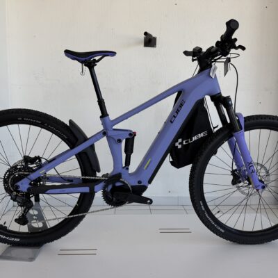 CUBE STEREO HYBRID ONE22 PRO 600 LICIDILLAC N