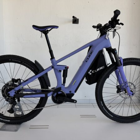 CUBE STEREO HYBRID ONE22 PRO 600 LICIDILLAC N